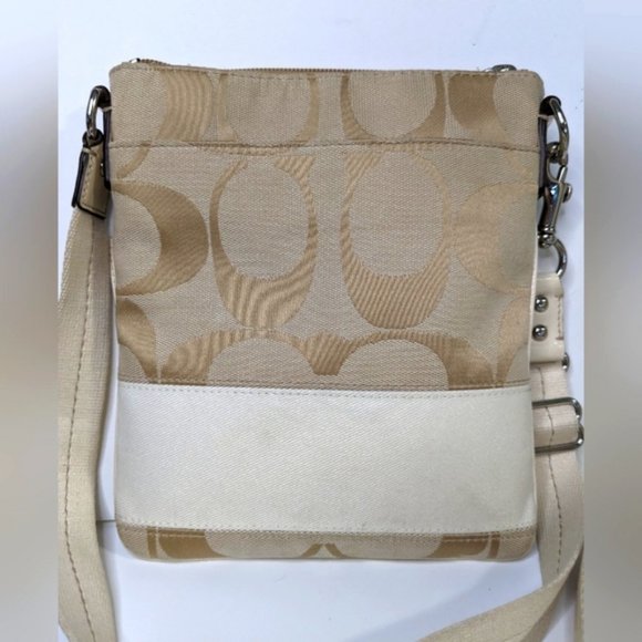 Coach Crossbody Bag Swingpack Purse - Picture 1 of 4